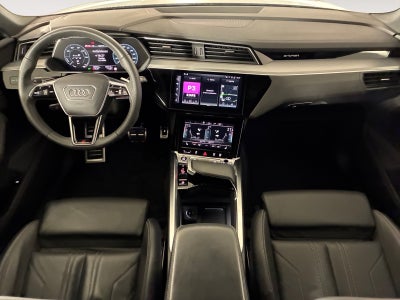 Audi Q8 e-tron S-line quattro Van
