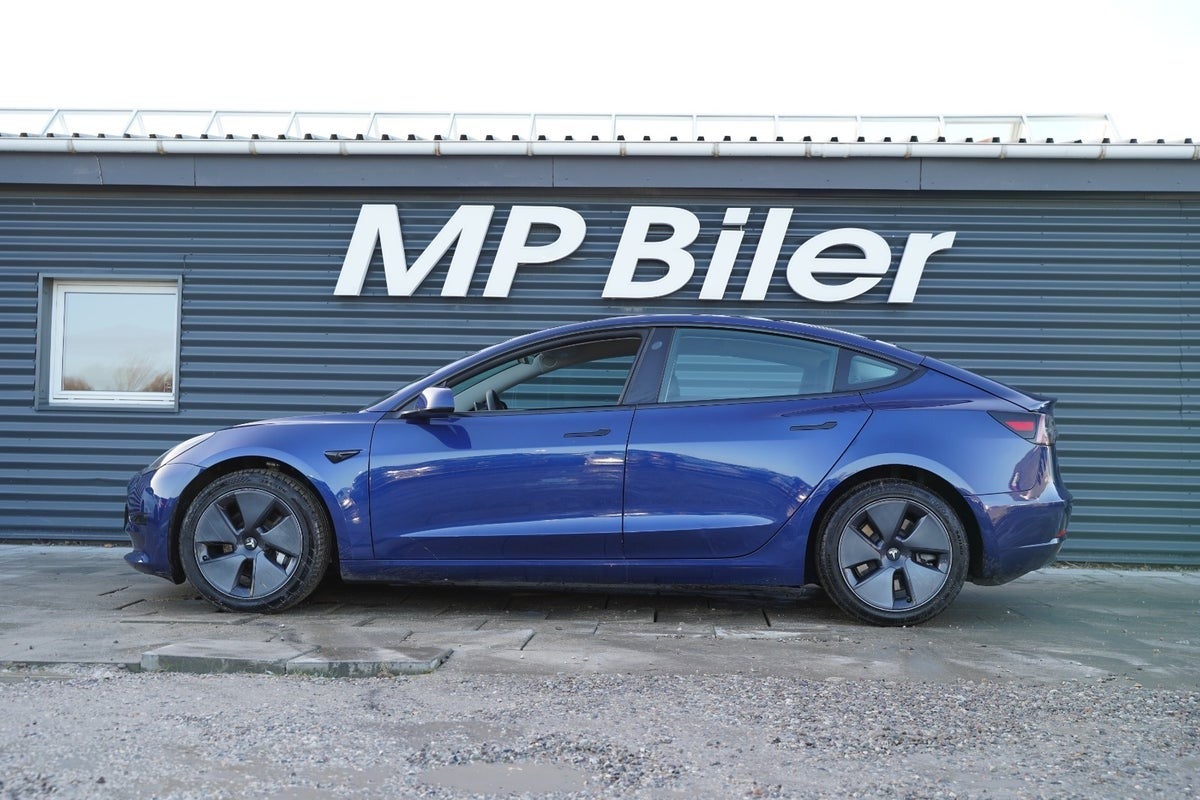 Billede af Tesla Model 3  RWD