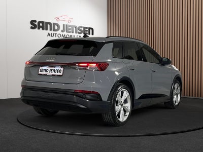 Audi Q4 e-tron S-line quattro Van