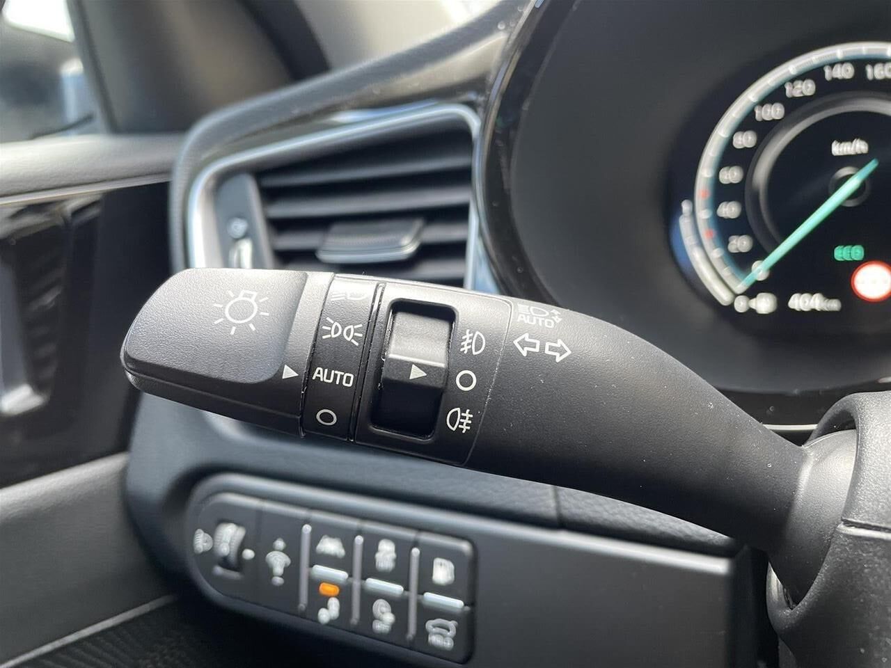 Kia Ceed PHEV Upgrade Intro SW DCT