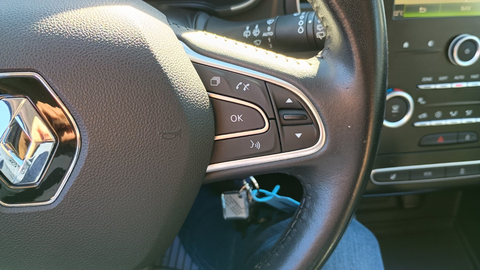 Billede af Renault Megane IV 1,2 TCe 100 Zen Sport Tourer