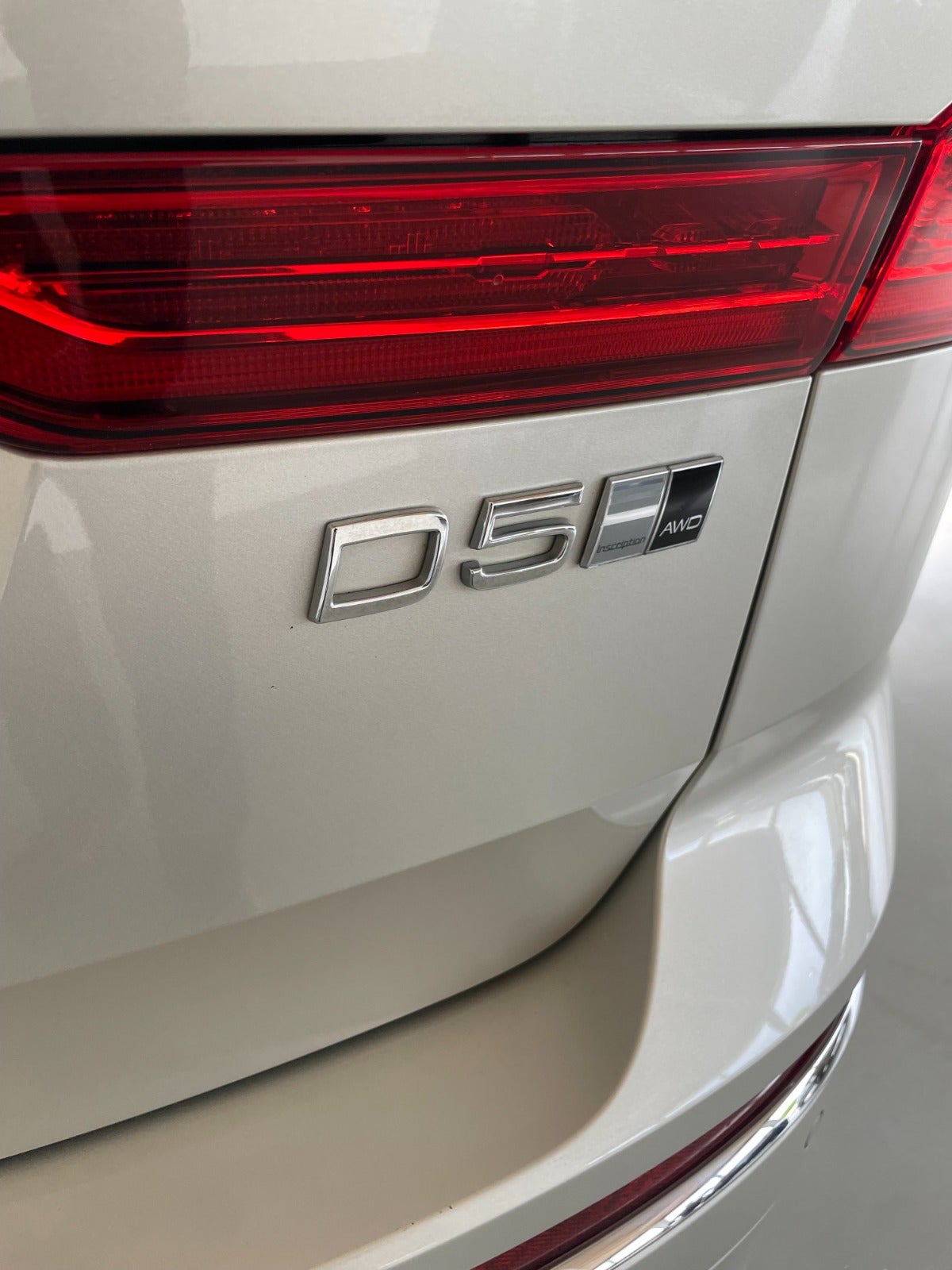 Billede af Volvo XC60 2,0 D5 235 Inscription aut. AWD Van