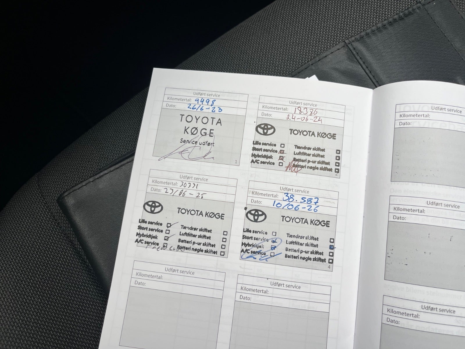 Billede af Toyota C-HR 1,8 Hybrid C-LUB Smart CVT