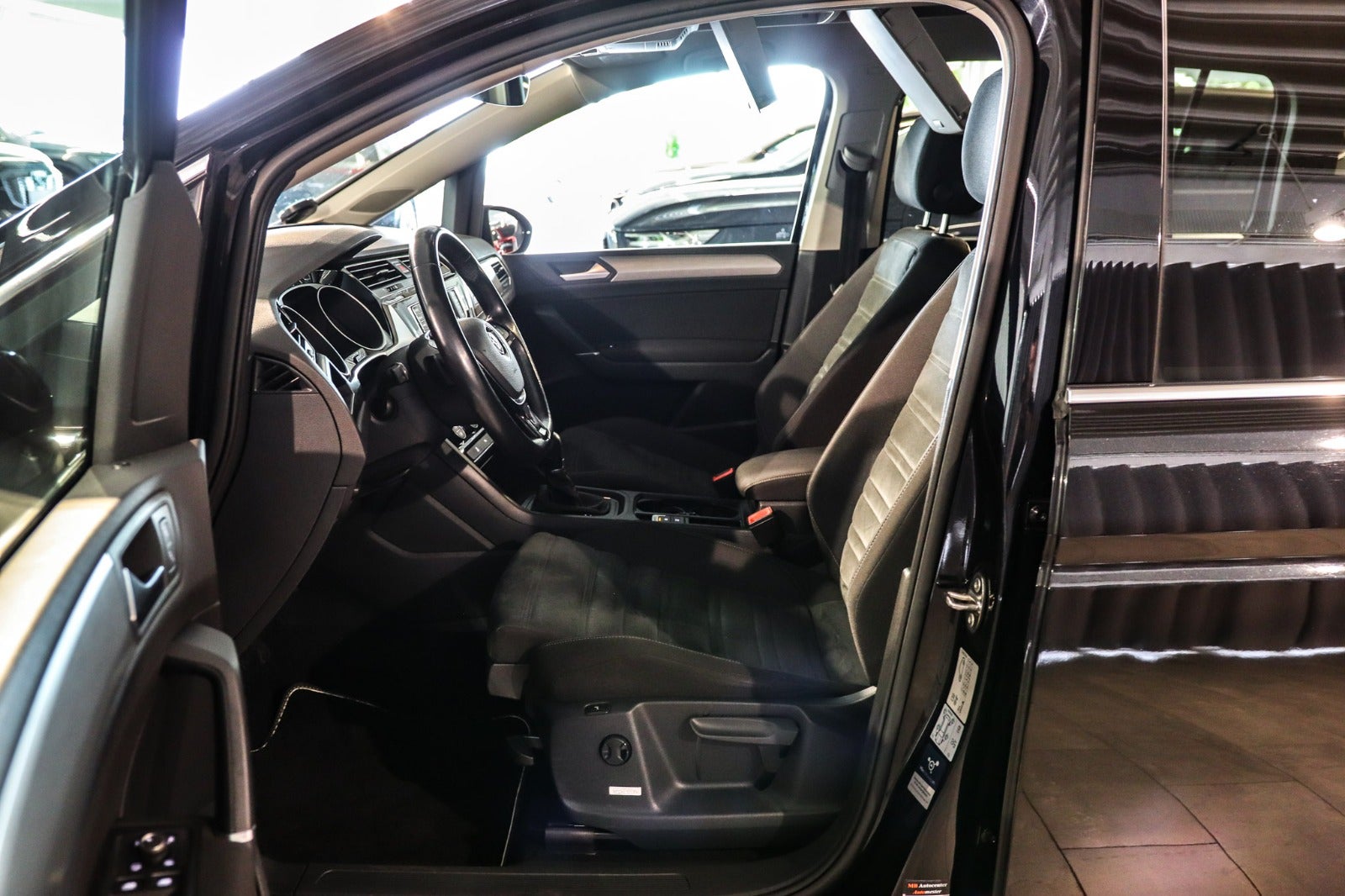 Billede af VW Touran 2,0 TDi 150 Comfortline DSG 7prs