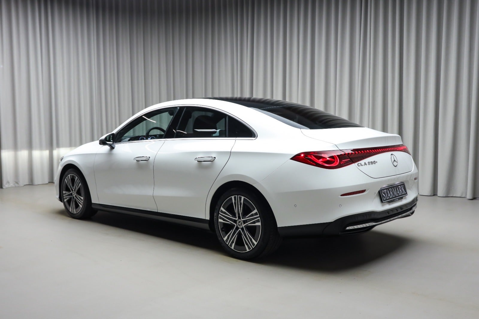 Mercedes-Benz CLA 250+ (3/8)