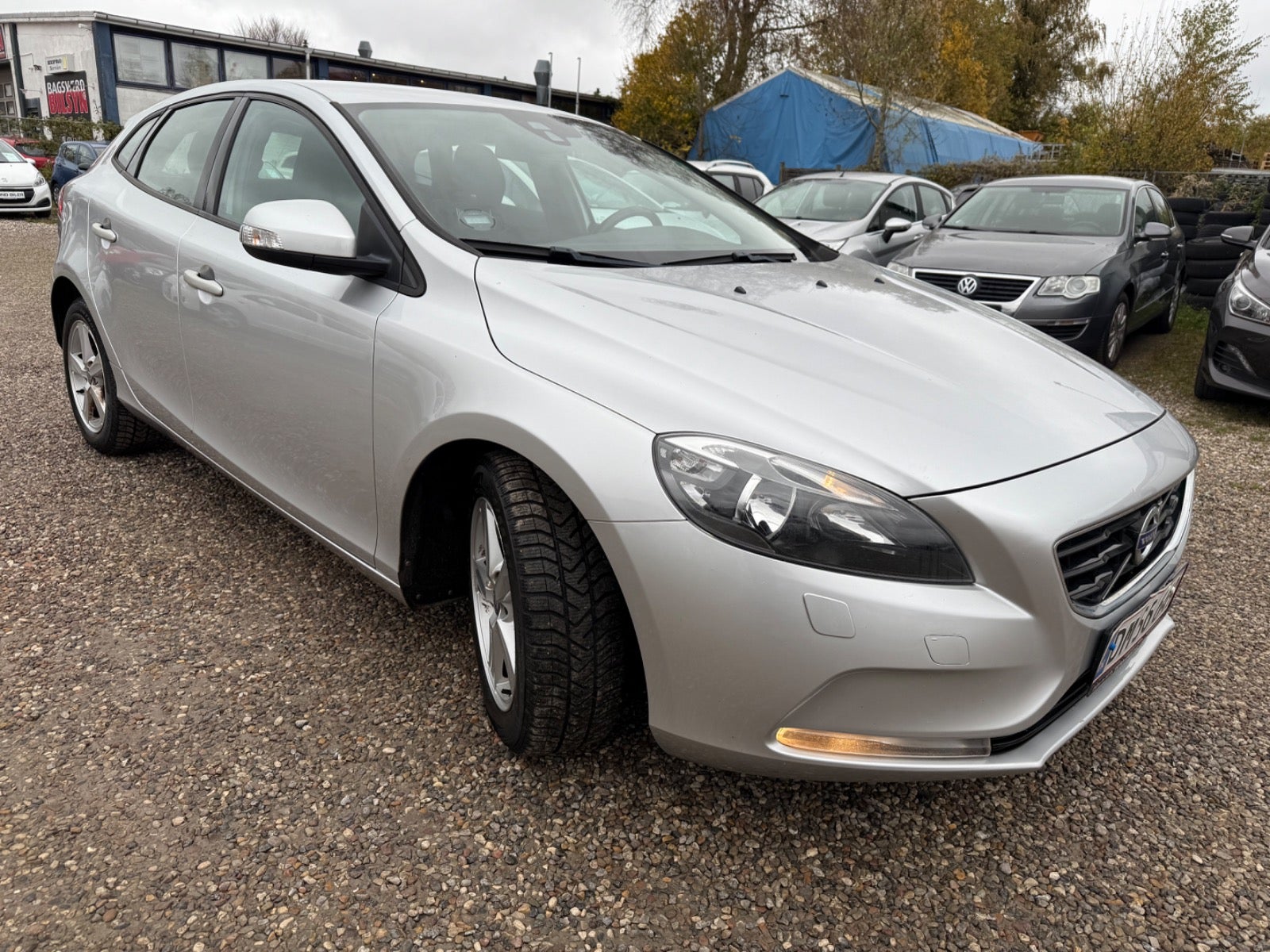 Volvo V40 2014