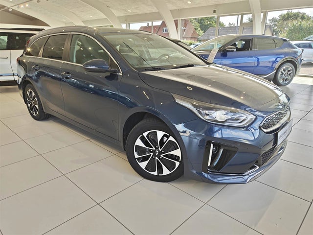 Kia Ceed PHEV Upgrade Intro SW DCT