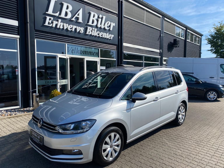 VW Touran TDi 150 Comfortline DSG Van