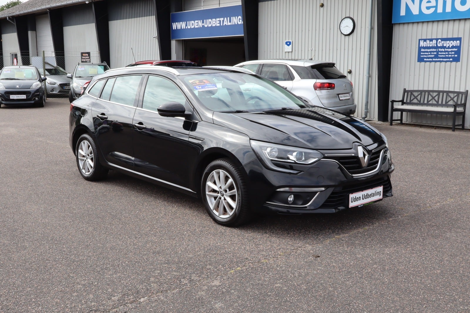 Billede af Renault Megane IV 1,2 TCe 100 Zen Sport Tourer