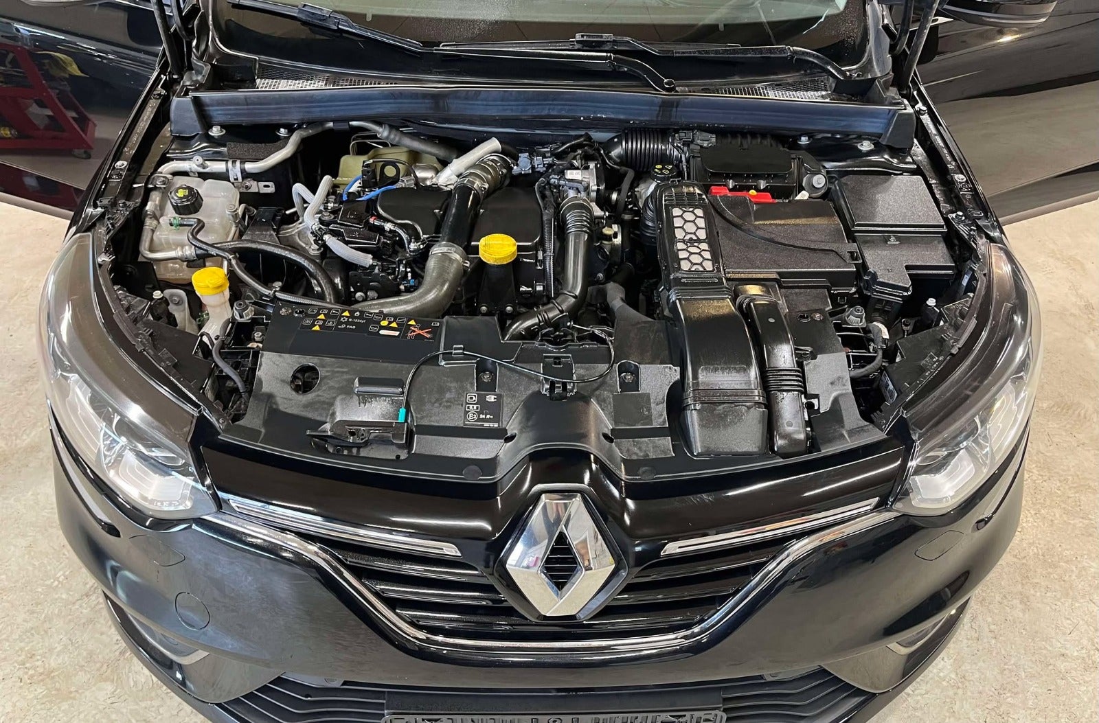 Billede af Renault Megane IV 1,5 dCi 110 Zen Sport Tourer